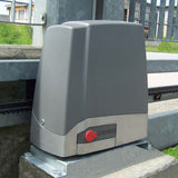 μοτέρ συρόμενης πόρτας PROTECO MEKO-5 τοποθετημένο